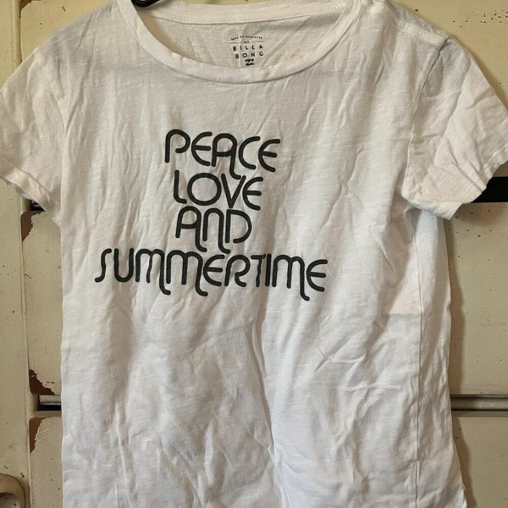Billabong T shirt